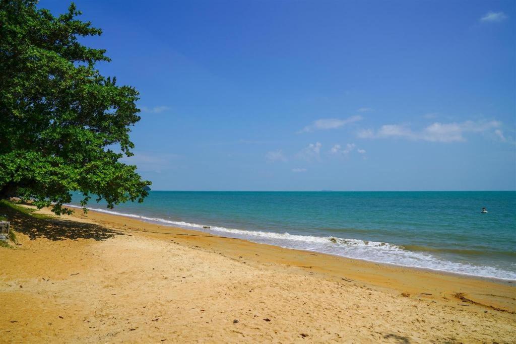 Oyo Homes 90499 Marina View Villas Port Dickson Luaran gambar